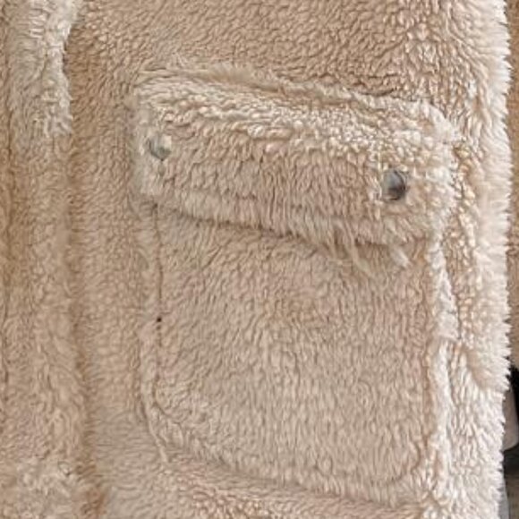 Cozy Teddy Bear Sherpa Jacket Cream Oversized - Picture 3 of 4